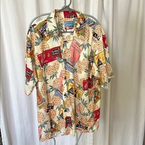 Joe Kealuhas Hawaiian  Button Down Shirt
Pineapple tropical xl